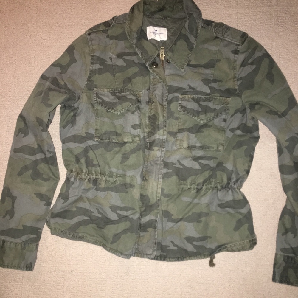 American Eagle camo jacket
